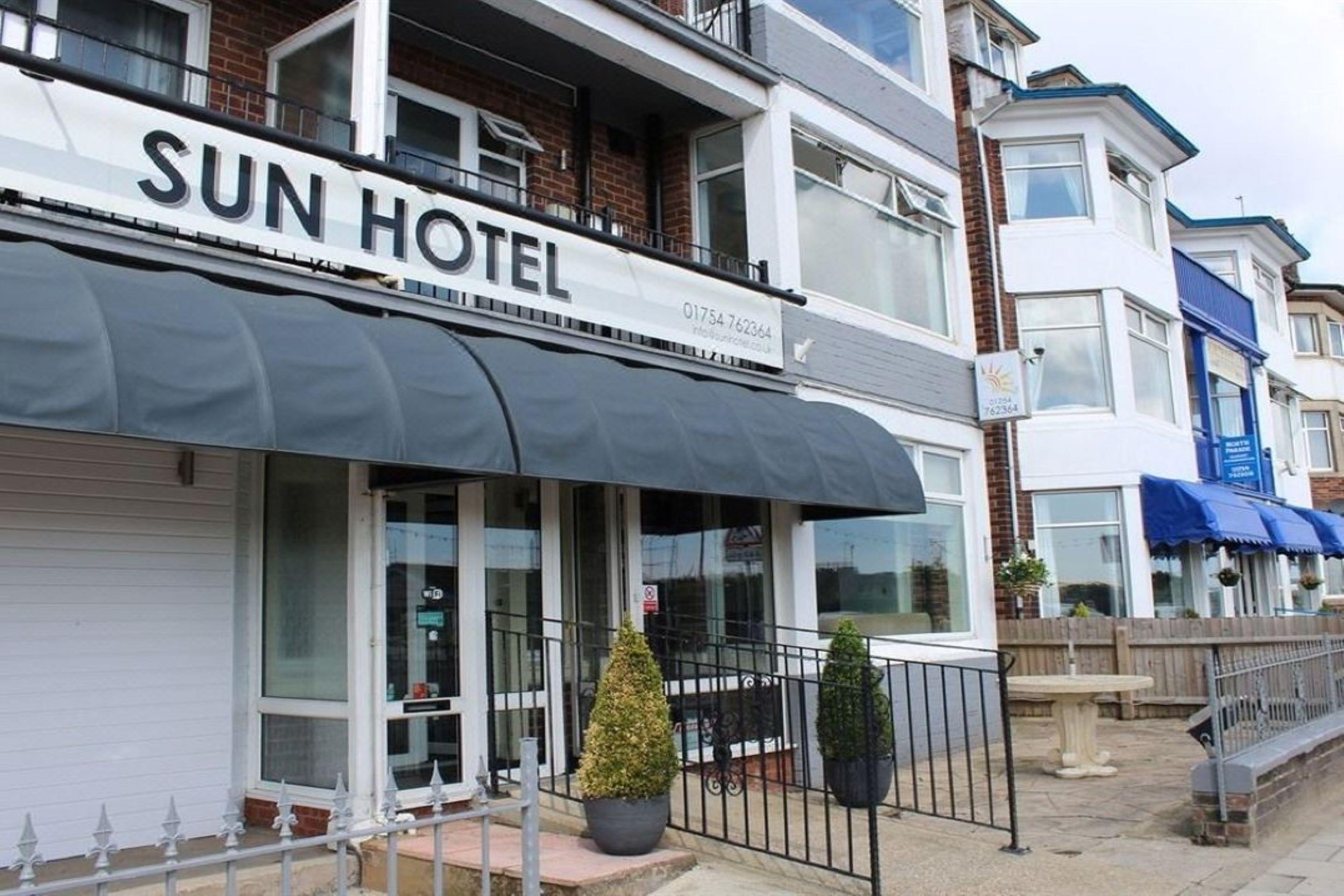 Oyo The Sun Hotel Skegness Exterior photo
